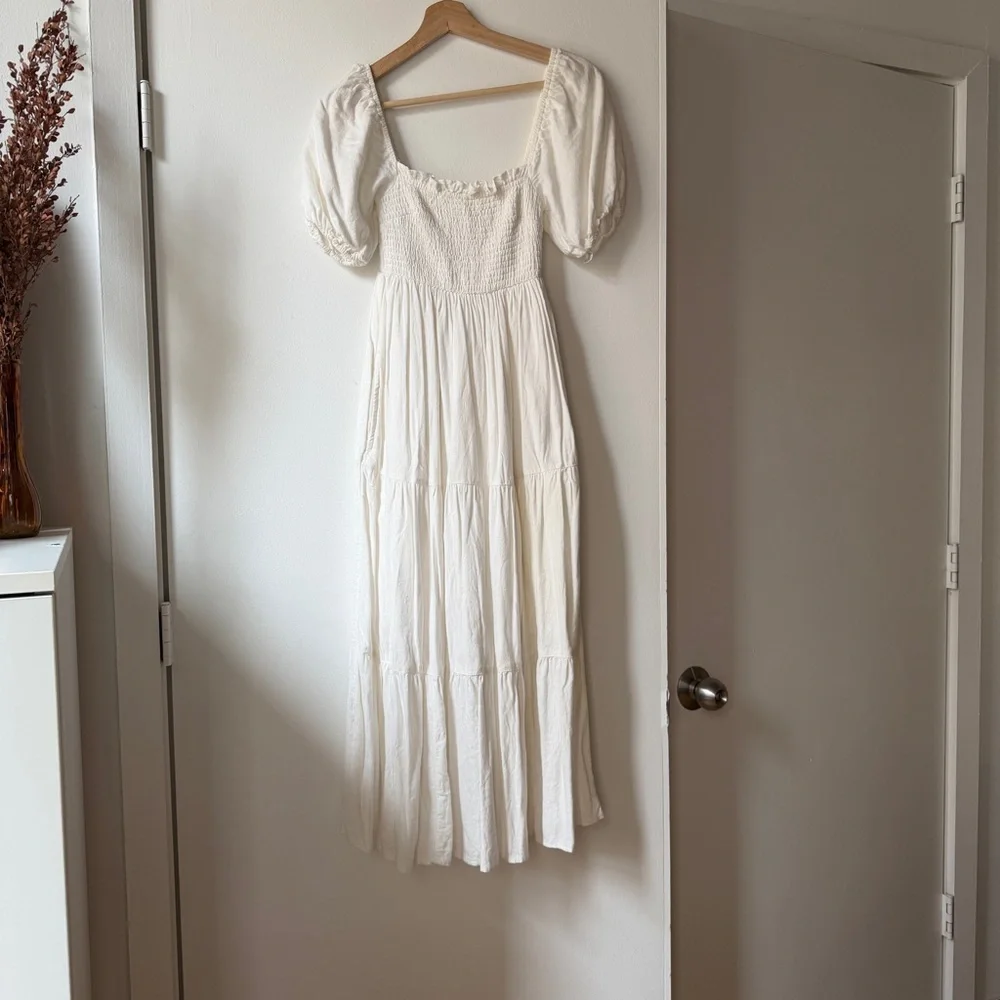 Abercrombie & Fitch white Maxi Dress with Puff Sleeves